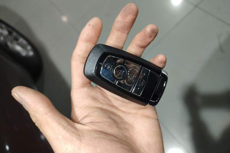 Used Lincoln Corsair 2020 2.0T Two-Wheel Drive Luxury Edition