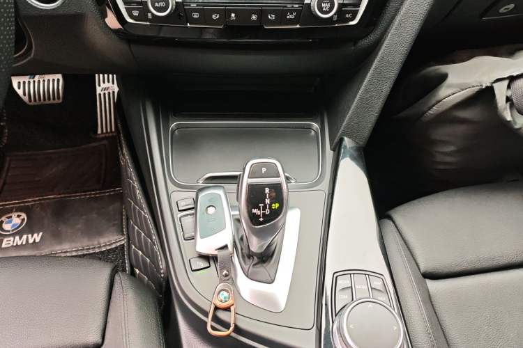 Used BMW 3 Series 2018 320Li Leading Model M Sport Package
