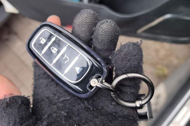 Used BYD Tang New Energy 2015 2.0T Four-Wheel-Drive Flagship Model Vehicle Key