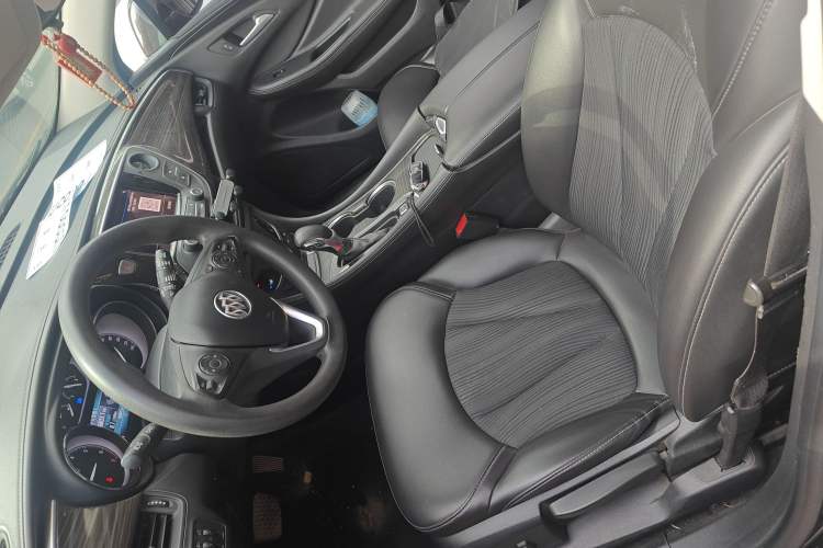 Used Buick Envision 2020 20T Two-Wheel Drive Leading Version