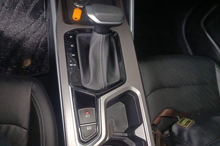 Used Geely Auto Emgrand 2022 4th Generation 1.5L CVT Luxury Model
