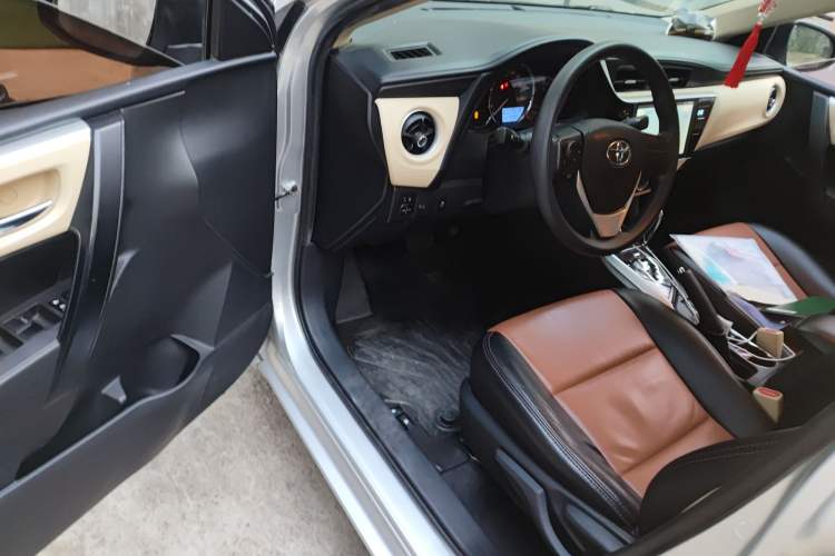 Used Toyota Corolla 2017 Revised Version 1.2T S-CVT GL