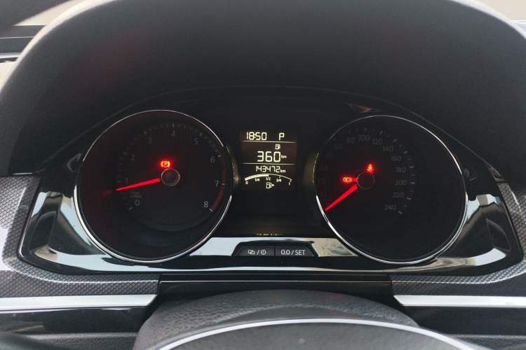 Used Volkswagen C-TREK 2017 230TSI DSG Comfort Version Instrument Cluster