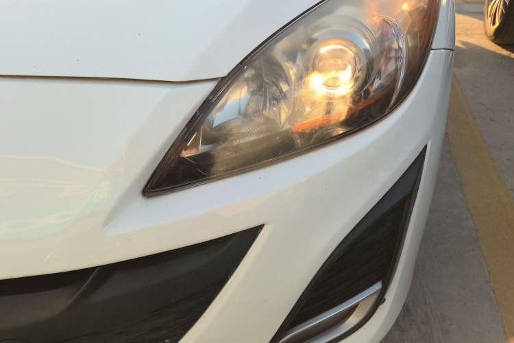 Used Mazda Mazda 3 2013 Sedan 1.6L Automatic Elite Model
