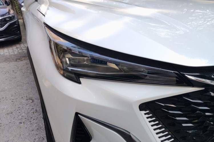 Used CHANGAN OSHAN X5 PLUS 2023 1.5T DCT Smart & Fun AI Edition
