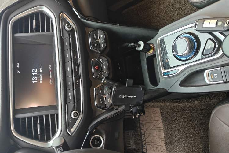 Used GAC Trumpchi GS4 New Energy 2019 1.5L PHEV Smart Enjoyment Version Audio And AC Panel