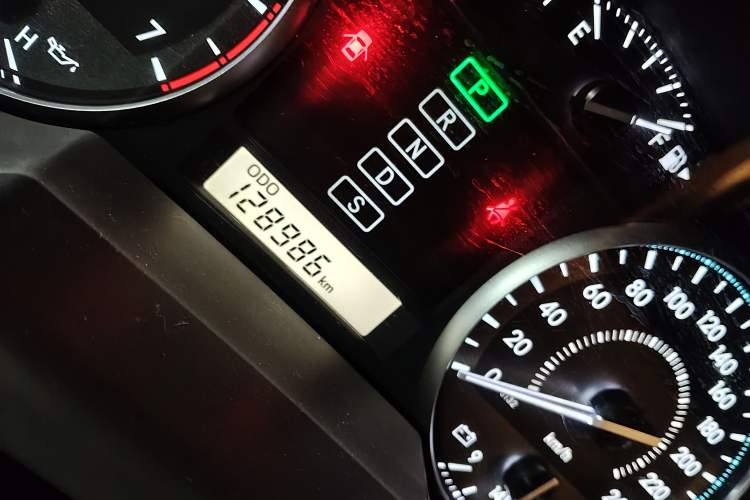 Used Toyota Land Cruiser 2018 4.0L VX-R Gasoline 7 Seats Middle East
