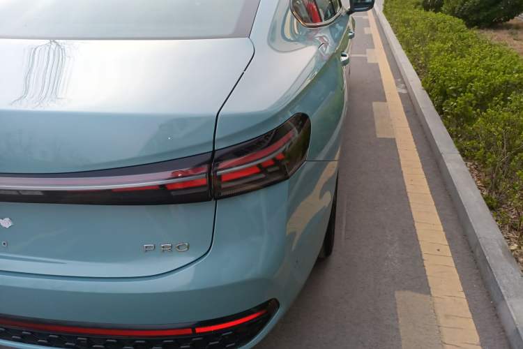 Used Volkswagen Passat 2025 Pro 380TSI Starry Dragon Luxury Edition
