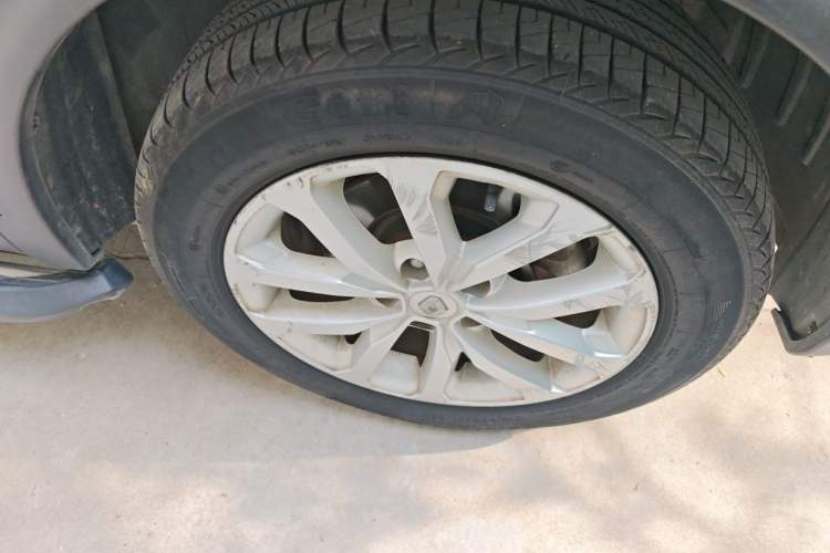 Used Renault Kadjar 2017 2.0L Two-Wheel-Drive Leading Edition Right Front Wheel Hub