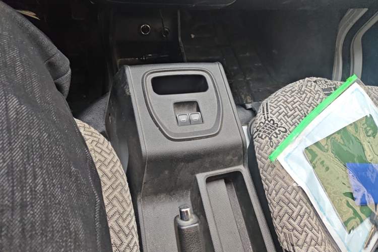 Used Karry Jiangtun E7 2024 Mingchuang 6-Seater Version
