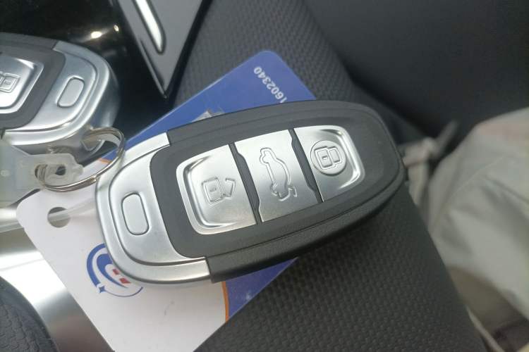 Used Hongqi E-QM5 2023 560km PLUS