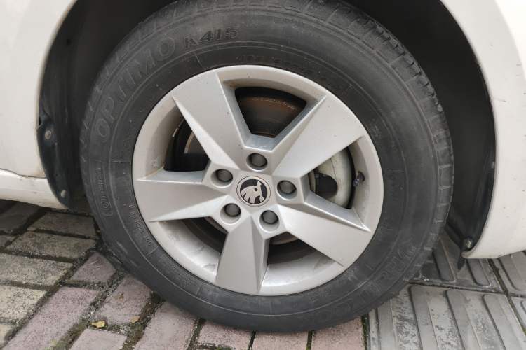 Used Skoda Octavia 2017 Classic Model 1.6L Automatic Standard Edition