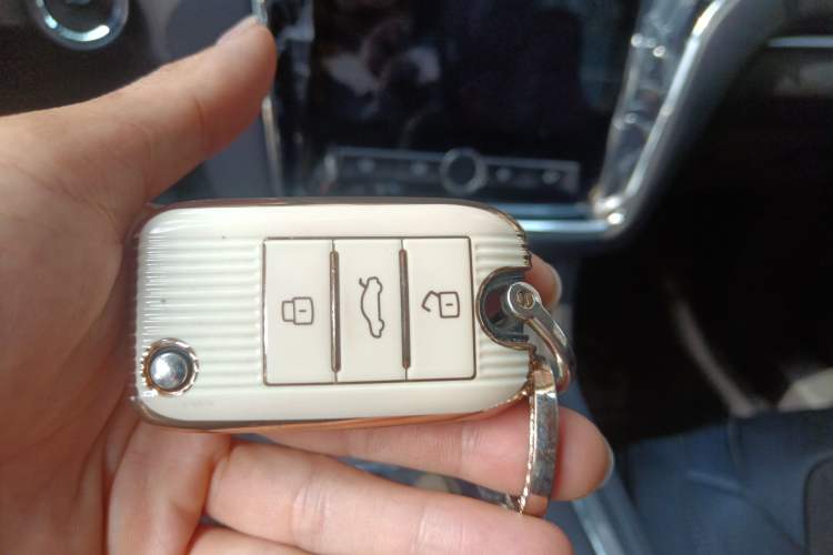 Used Roewe i6 2018 20T Automatic Internet ZhiZun Edition Vehicle Key