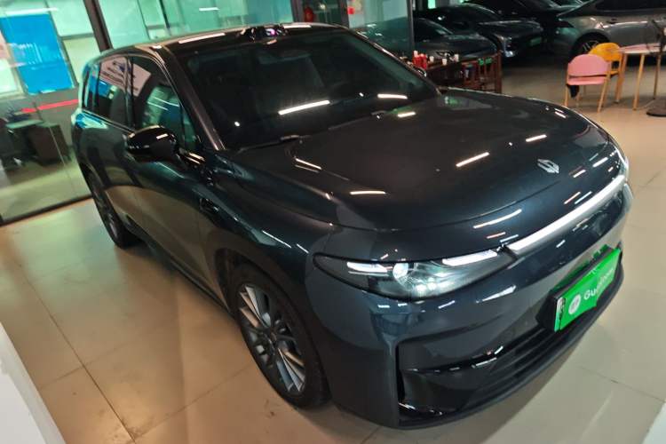 Used Leapmotor C10 2024 210 LiDAR Version Front Right 45 Deg