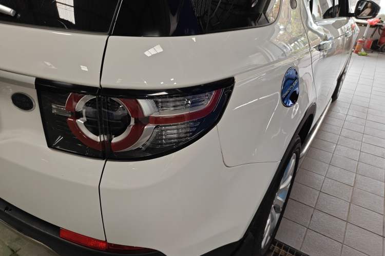 Used Land Rover Discovery Sport 2018 240 PS HSE LUXURY Edition