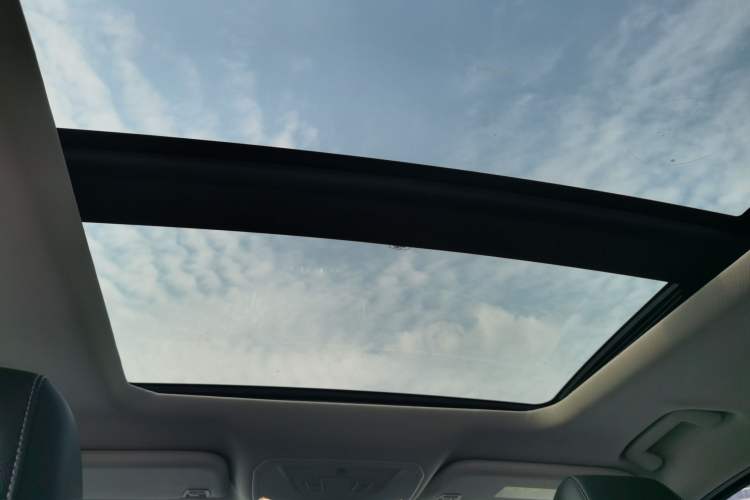 Used Ford Kuga 2018 EcoBoost 180 Two-Wheel-Drive Platinum Edition