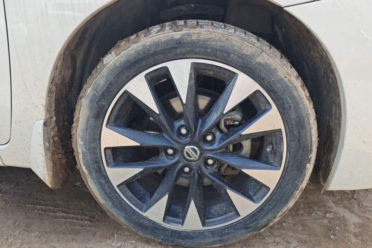 Used Nissan Lannia 2016 1.6L CVT Smart Cool Edition