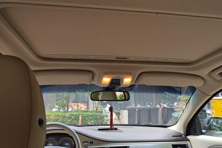 Used Volvo S80L 2011 2.0T Zhiya Edition
