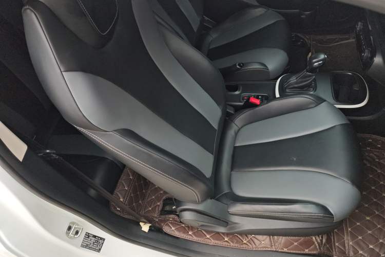 Used Roewe Clever 2022 311km QiQi BoBo Edition
