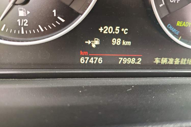 Used BMW X1 New Energy 2018 xDrive25Le Luxury Model Odometer Close Up