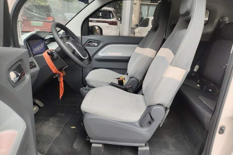 Used Wuling Hongguang MINIEV 2021 Macaron Fashion Edition Lithium-Ion Battery
