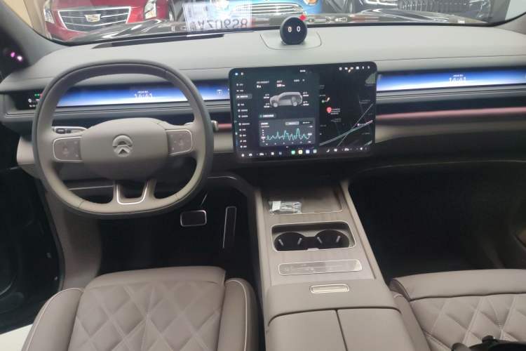 Used Nio ES8 2026 Model 7-seat Executive Luxury Edition Gear Lever