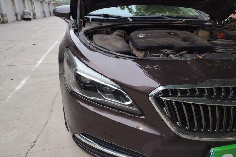 Used Buick LaCrosse 2016 30H Luxury Version