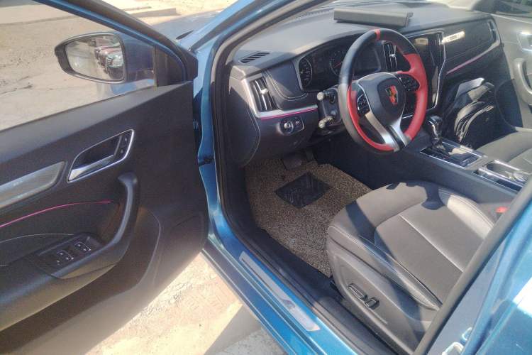 Used Roewe i6 2020 PLUS 1.6L CVT 4G Connected Glory Flagship Edition