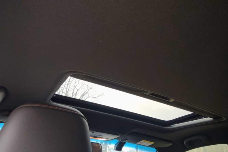 Used Chevrolet Monza 2022 Light Hybrid RS 330T Automatic Comfort Edition