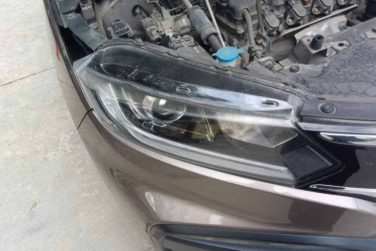 Used Honda XR-V 2015 1.8L EXi CVT Comfort Version
