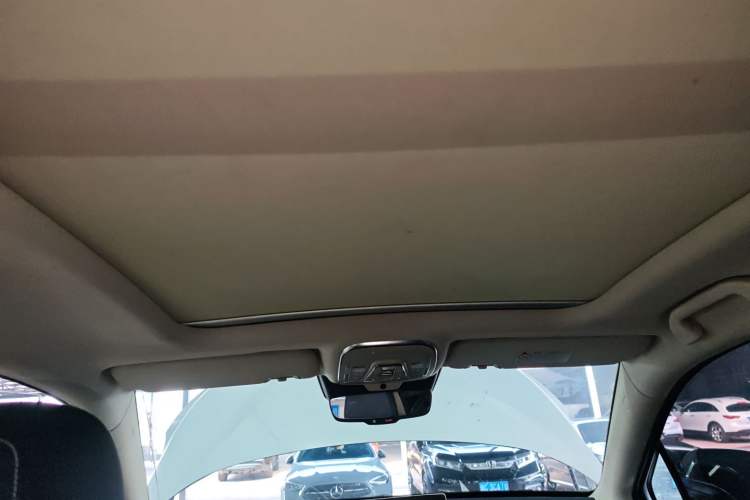 Used BYD Tang 2019 2.0T Automatic SmartConnect Luxury 7-Seater China VI Standard