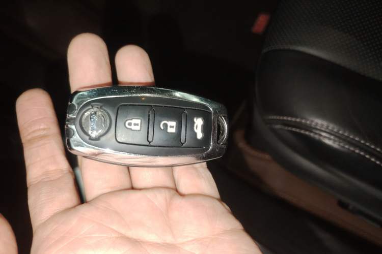 Used Nissan Murano 2021 2.5L XL Two-Wheel Drive Smart Connect Luxury Edition
