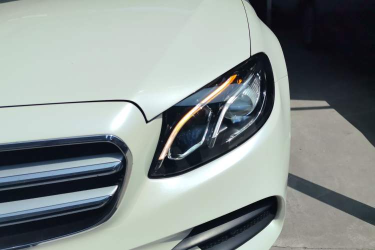 Used Mercedes-Benz E-Class 2018 Facelift E 200 L Sport Edition