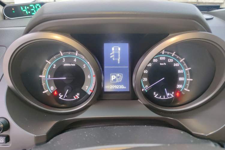 Used Toyota Prado 2010 4.0L Automatic TX-L
