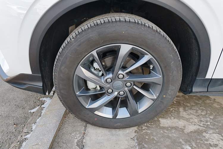 Used Geely Auto Coolray 2024 1.5T DCT Longteng Edition