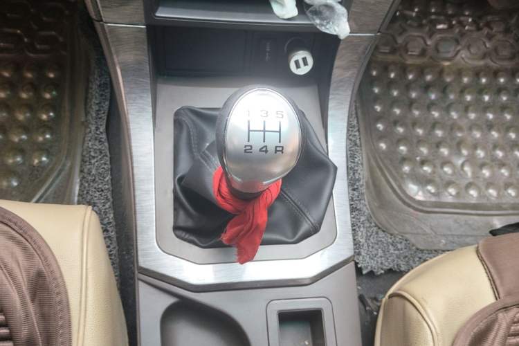 Used Foton Sapporo 2021 1.5L Two-Wheel Drive China VI Standard Chuangfu Xiaohuolang DAM15KL Gear Lever