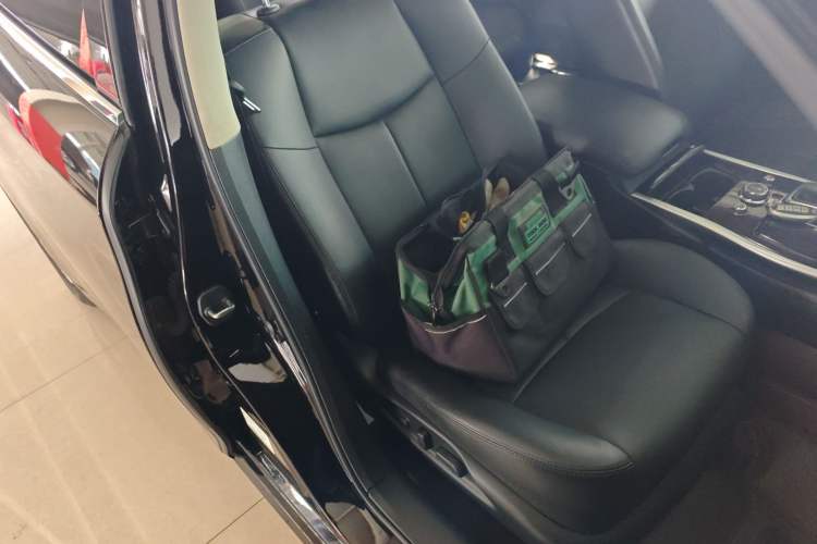 Used Infiniti Q70 2019 Q70L 2.0T Elite Plus Version