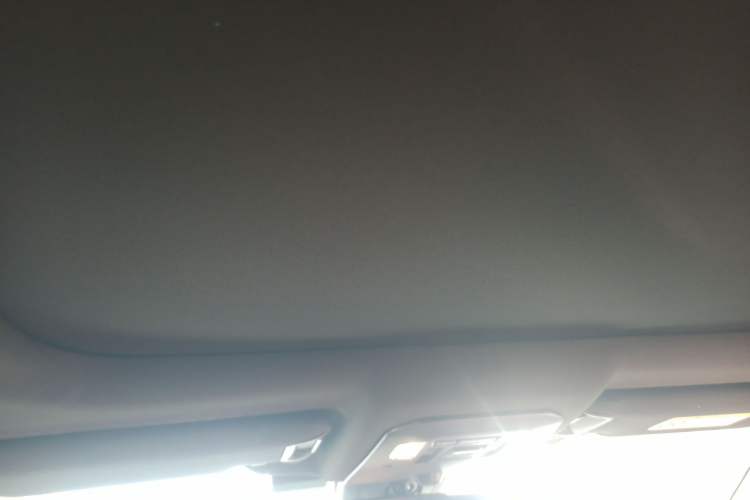 Used Toyota Crown Kluger 2022 2.5L HEV Four-Wheel Drive Flagship Edition Headliner