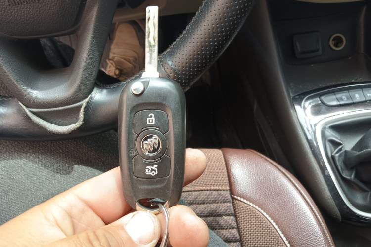 Used Buick Verano 2015 Sedan 15S Manual Entry-Level Model Vehicle Key