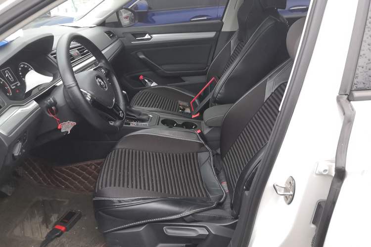 Used Volkswagen Lamando 2019 230TSI DSG Fashion Edition China V Standard
