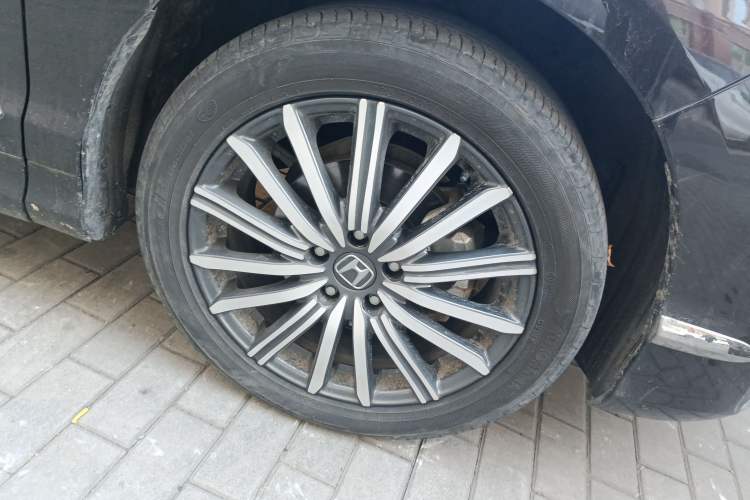 Used Honda Elysion 2024 2.0L eHEV Luxury Edition Right Front Wheel Hub