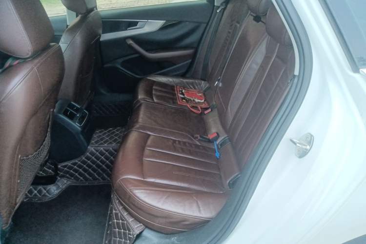 Used Audi A4L 2017 40 TFSI Fashion Model
