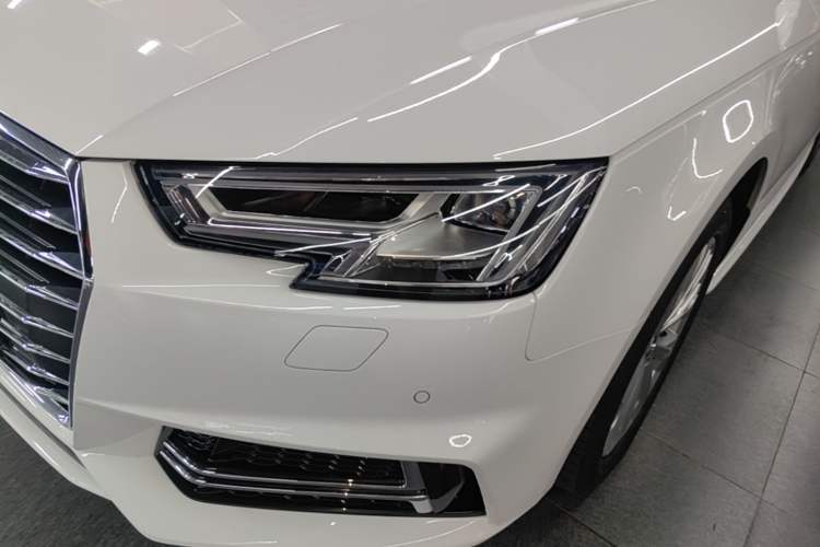 Used Audi A4L 2019 40 TFSI Ambition Version China V
