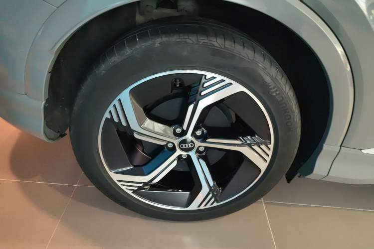 Used Audi Q4 e-tron 2024 40 e-tron Boundary Edition