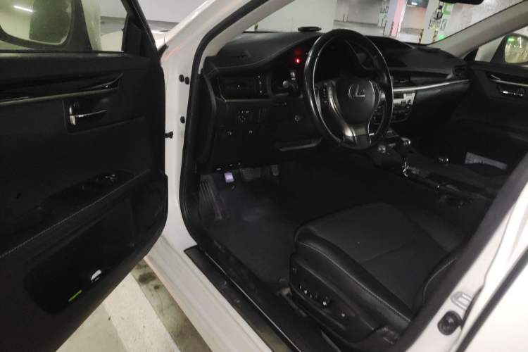 Used Lexus ES 2014 250 Elite Edition