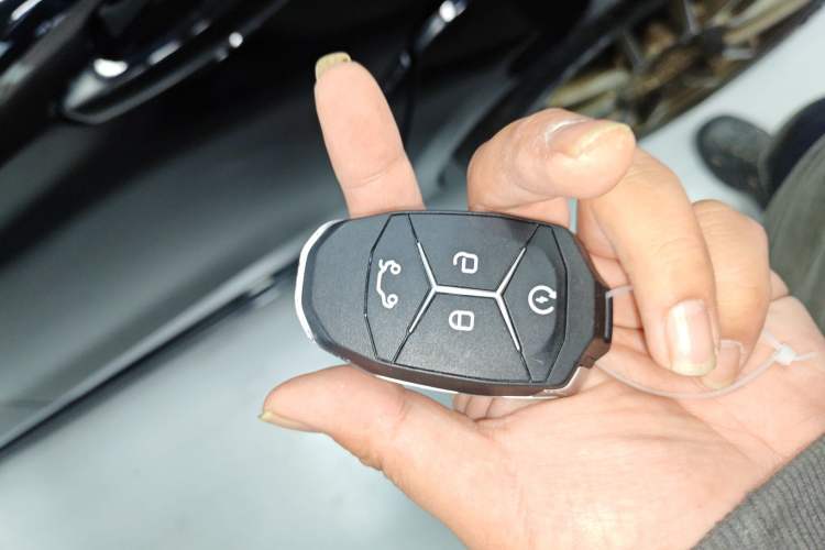 Used Lynk & Co 02 Hatchback 2021 2.0TD Halo Vehicle Key