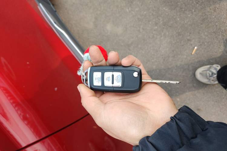 Used FAW Senya R9 2018 1.2T Automatic Comfortable Smart Edition