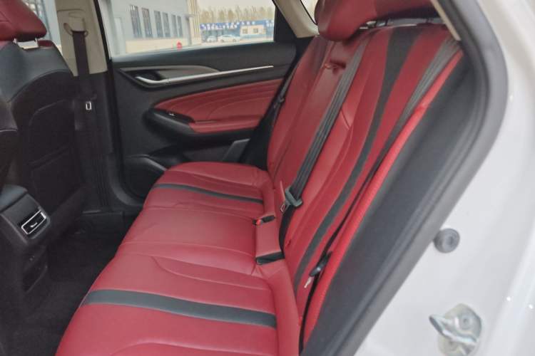 Used CHANGAN Eado 2021 PLUS Blue Whale NE 1.4T GDI DCT Flagship Model
