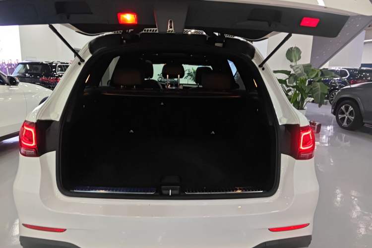 Used Mercedes-Benz GLC 2020 GLC 260 L 4MATIC Luxury Model
