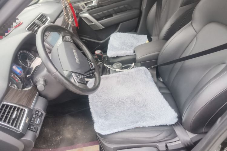 Used Haval H2 2016 Red-Label 1.5T Manual Two-Wheel Drive Luxury Model
